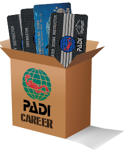 Build your DiveMaster PADI diving career with our package builder image